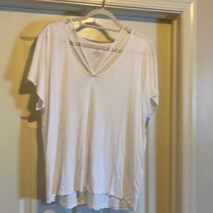 White Hippie Laundry T shirt